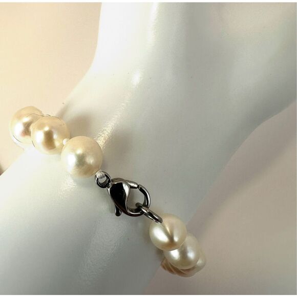 Authentic pearl beaded knotted bracelet - Picture 3 of 8